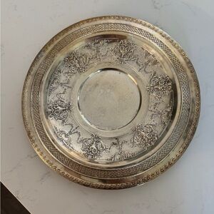 international silver company round floral, perforated platter tray 121